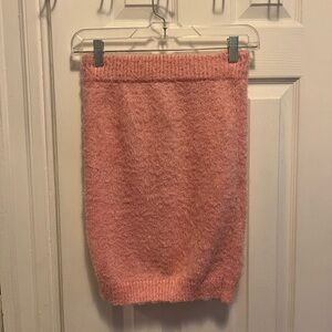 Fuzzy Pink Pencil Skirt, size S